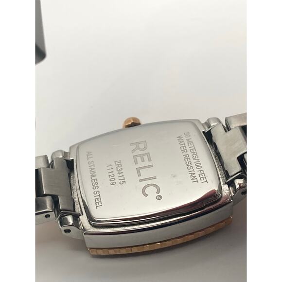Relic ZR34175 Womens Watch 30mm Rose Gold - New Battery - WR 30m Wrist 5.25 - Picture 10 of 11